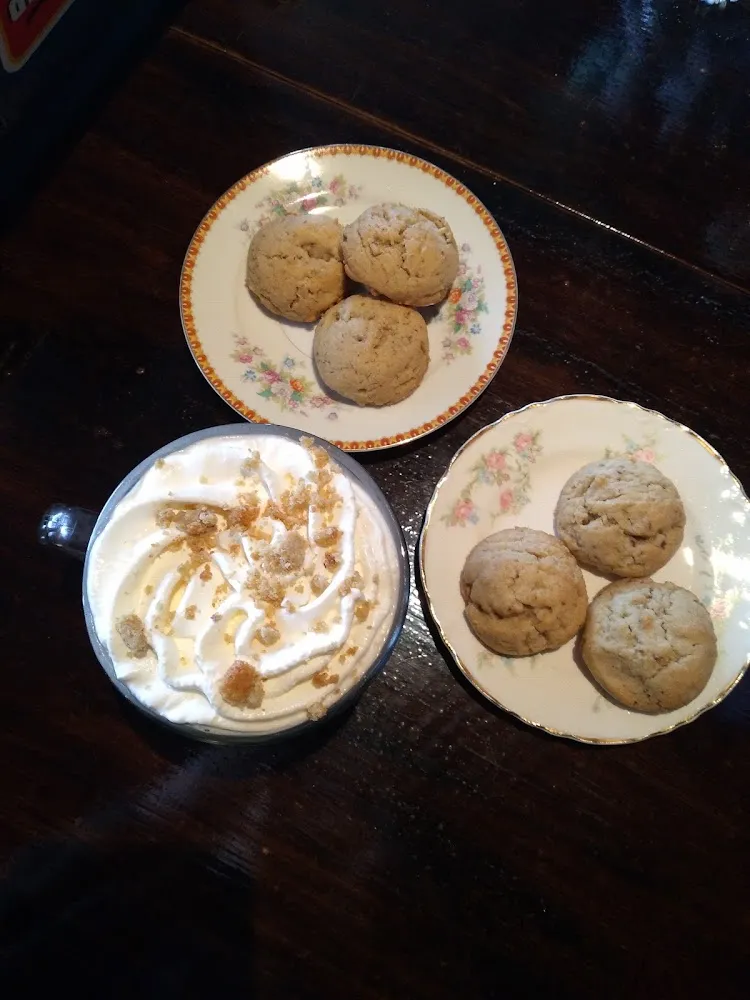 Sweet Bourbon Brew Hot & Bourbon Walnut Cookies